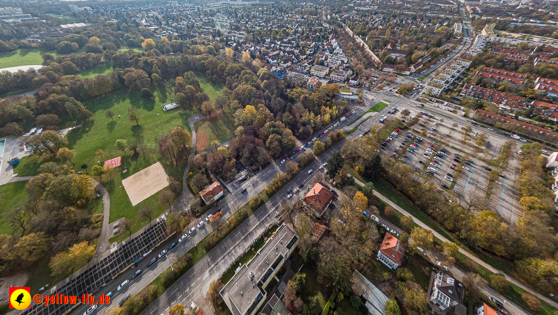 03.11.2022 -  Ostparksee mit Umgebung in Neuperlach